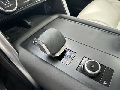 2025 Land Rover Discovery S