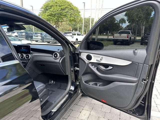 2022 Mercedes-Benz GLC GLC 300