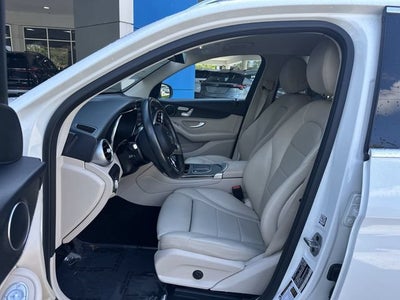 2022 Mercedes-Benz GLC GLC 300