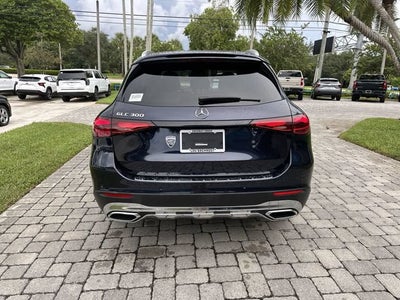 2024 Mercedes-Benz GLC GLC 300