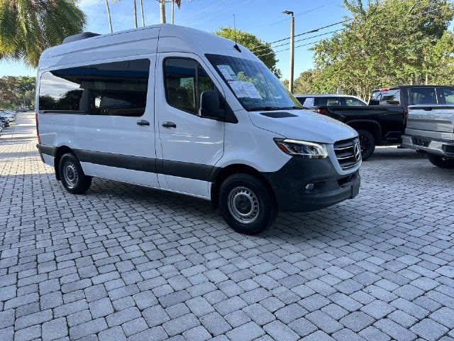 2023 Mercedes-Benz Sprinter Passenger Van 2500 STANDARD ROO