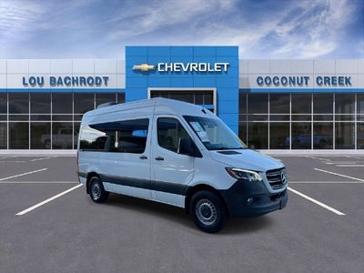 2023 Mercedes-Benz Sprinter Passenger Van 2500 STANDARD ROO