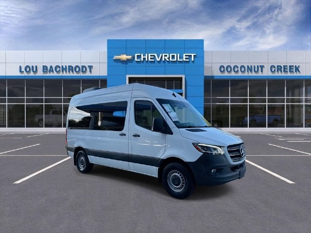 2023 Mercedes-Benz Sprinter Passenger Van 2500 STANDARD ROO