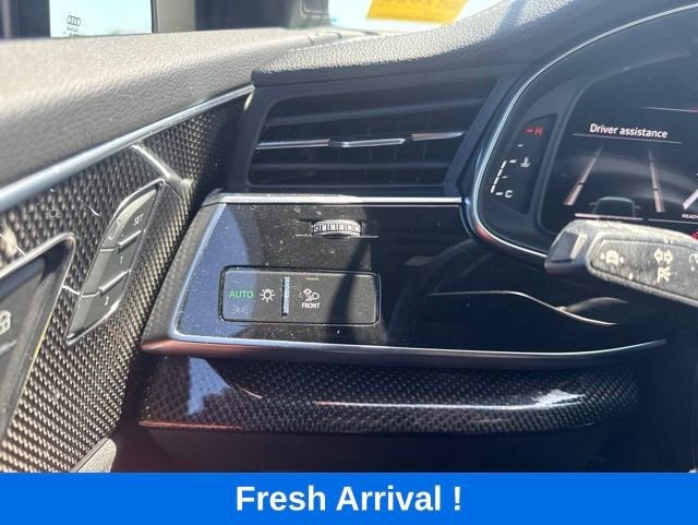 2023 Audi SQ7 Premium Plus