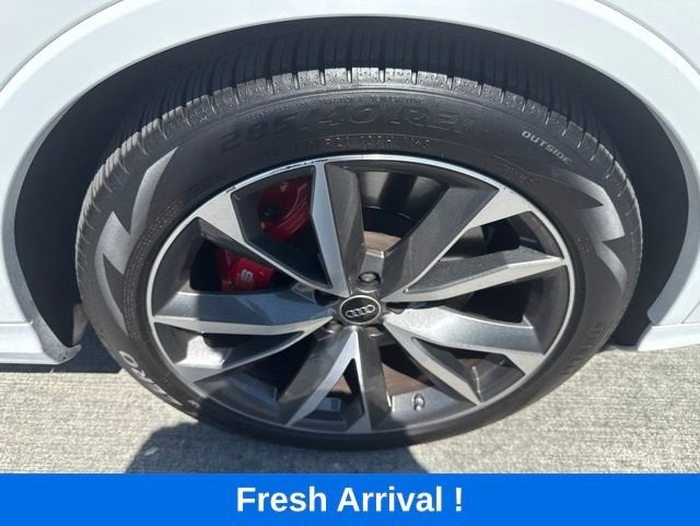 2023 Audi SQ7 Premium Plus