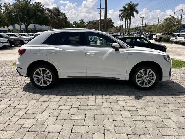 2025 Audi Q3 S line Premium