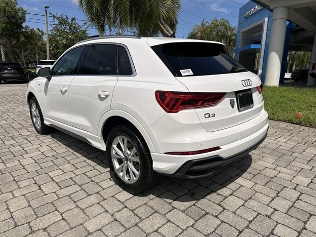 2025 Audi Q3 S line Premium