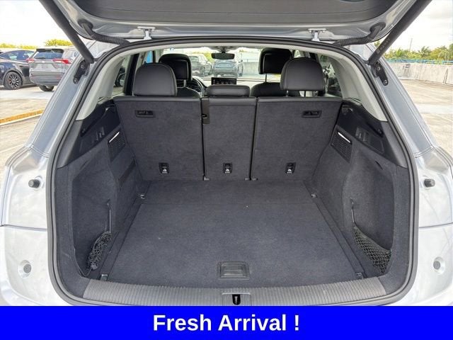 2022 Audi Q5 S line Premium