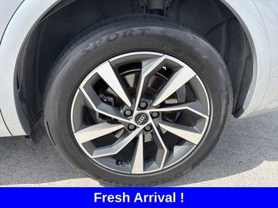 2022 Audi Q5 S line Premium