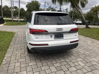2025 Audi Q7 Premium Plus