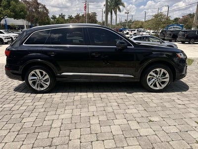 2021 Audi Q7 Premium Plus