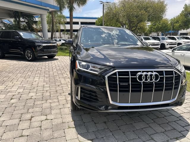 2021 Audi Q7 Premium Plus