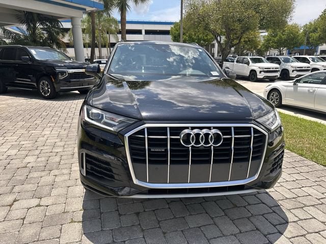 2021 Audi Q7 Premium Plus