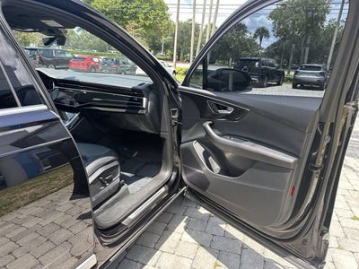 2021 Audi Q7 Premium Plus