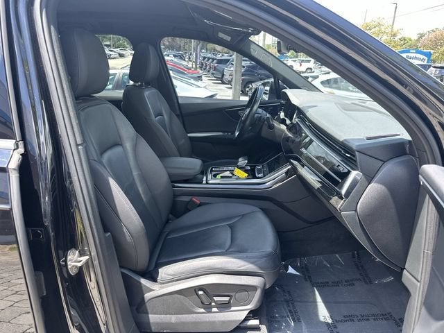 2021 Audi Q7 Premium Plus
