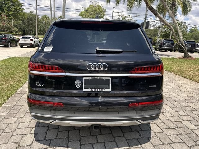 2021 Audi Q7 Premium Plus