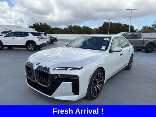 2023 BMW 7 Series 740i