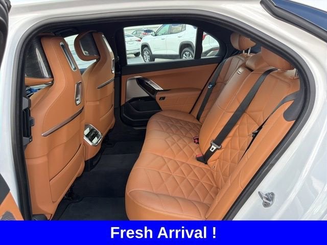 2023 BMW 7 Series 740i