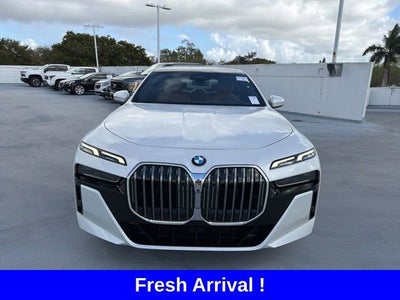 2023 BMW 7 Series 740i