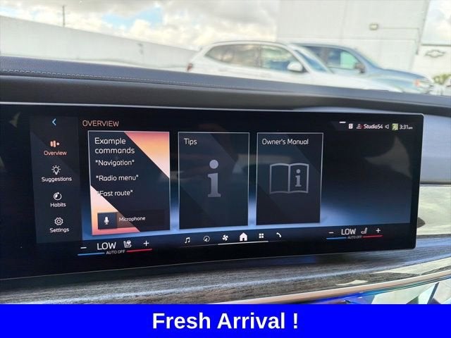 2023 BMW 7 Series 740i