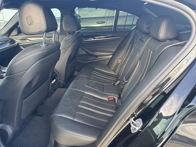 2022 BMW 5 Series 530i