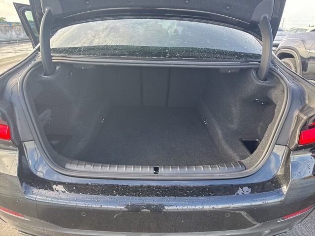 2022 BMW 5 Series 530i