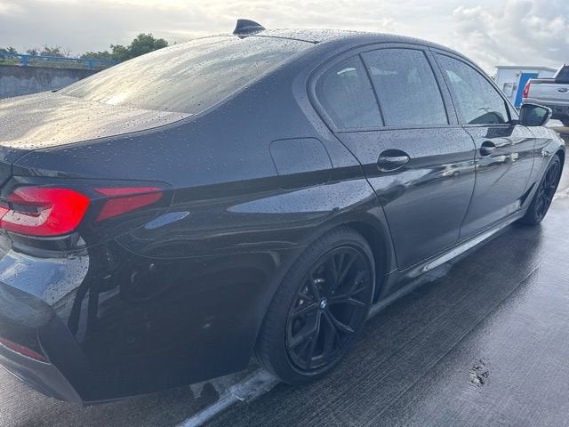 2022 BMW 5 Series 530i
