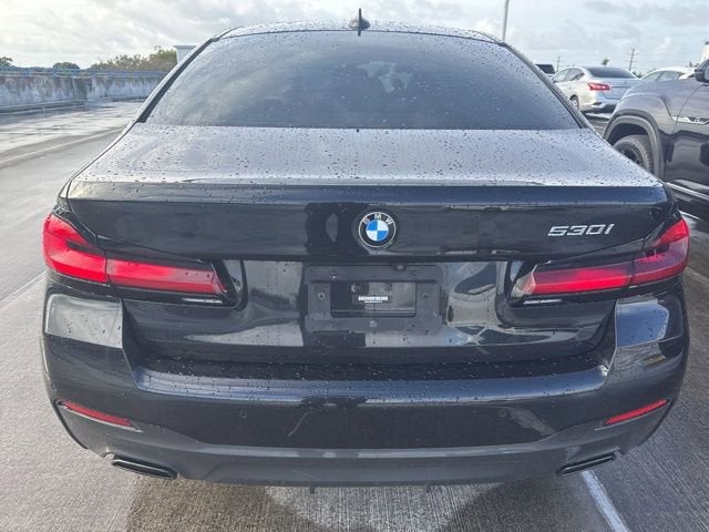 2022 BMW 5 Series 530i