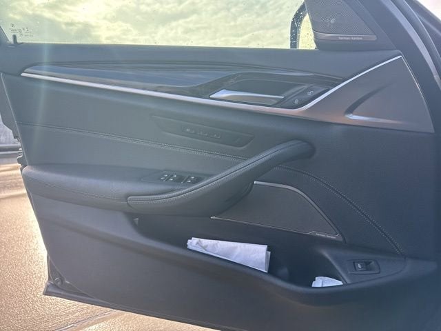 2022 BMW 5 Series 530i