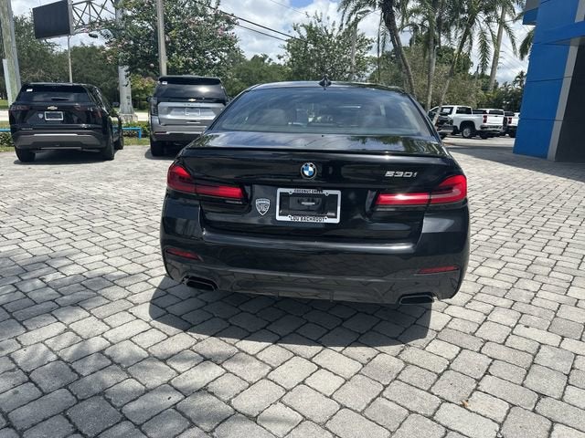 2023 BMW 5 Series 530i