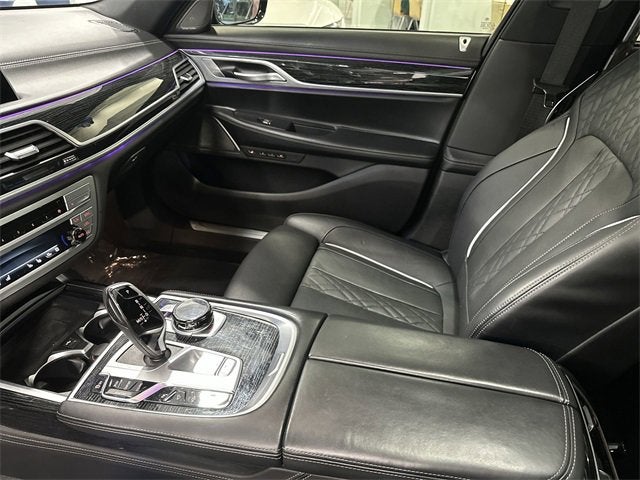 2022 BMW 7 Series 750i xDrive