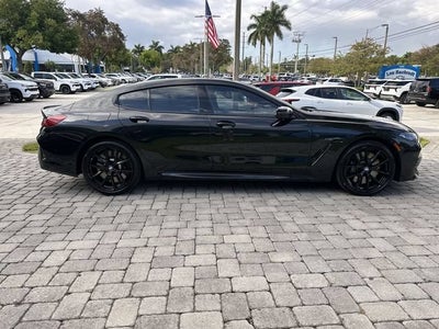 2024 BMW 8 Series M850i