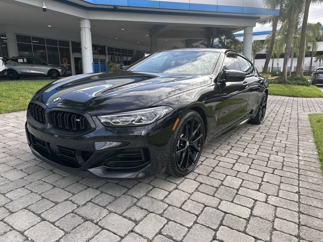 2024 BMW 8 Series M850i