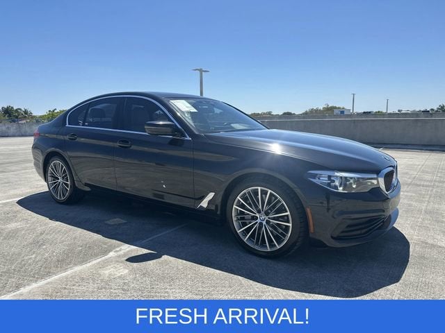 2019 BMW 5 Series 530i