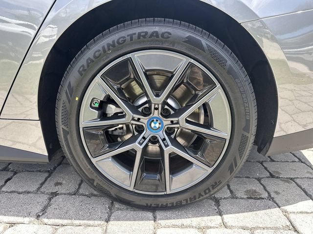 2023 BMW i4 eDrive35