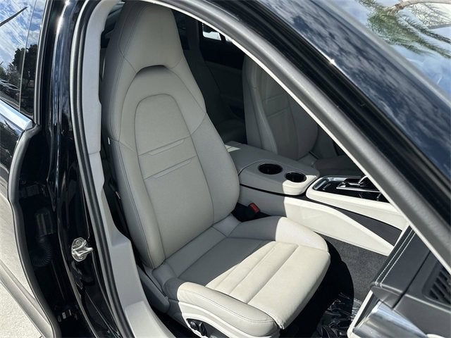 2022 Porsche Panamera 4S