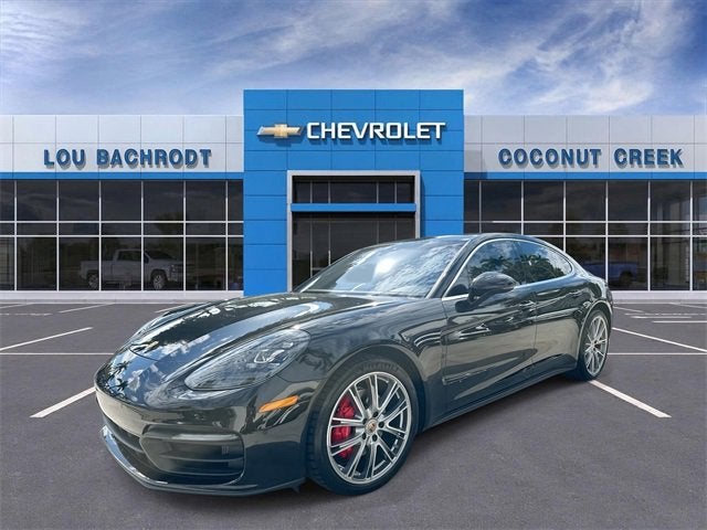 2022 Porsche Panamera 4S