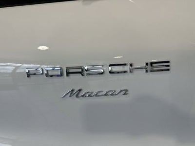 2018 Porsche Macan 4DR SUV AWD