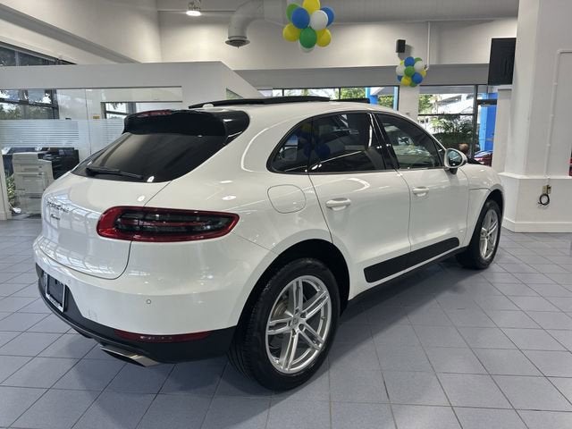 2018 Porsche Macan 4DR SUV AWD