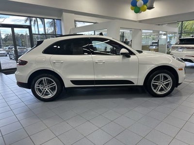 2018 Porsche Macan 4DR SUV AWD
