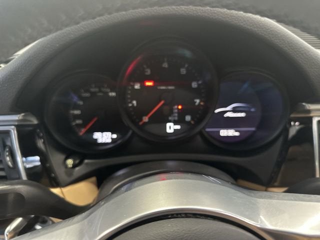 2018 Porsche Macan 4DR SUV AWD