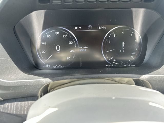 2020 Volvo XC90 Momentum