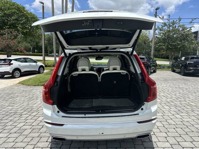 2020 Volvo XC90 Momentum