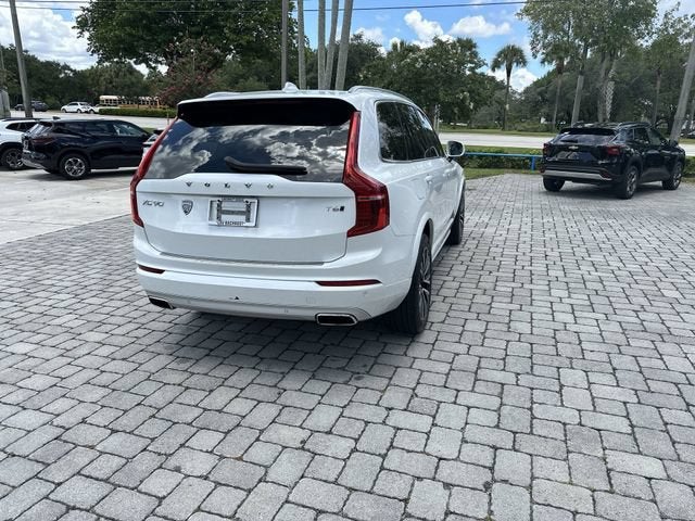 2020 Volvo XC90 Momentum