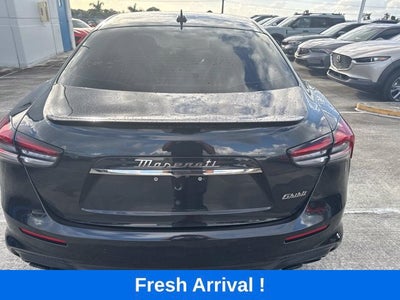 2022 Maserati Ghibli Modena