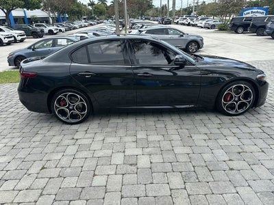2022 Alfa Romeo Giulia Veloce