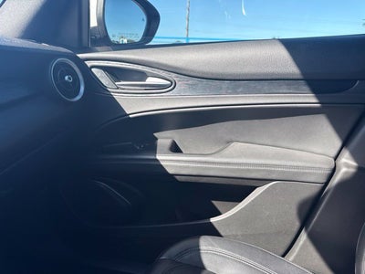 2023 Alfa Romeo Stelvio Sprint