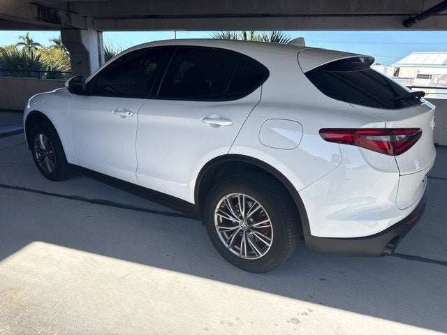 2023 Alfa Romeo Stelvio Sprint