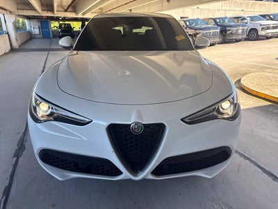 2023 Alfa Romeo Stelvio Sprint
