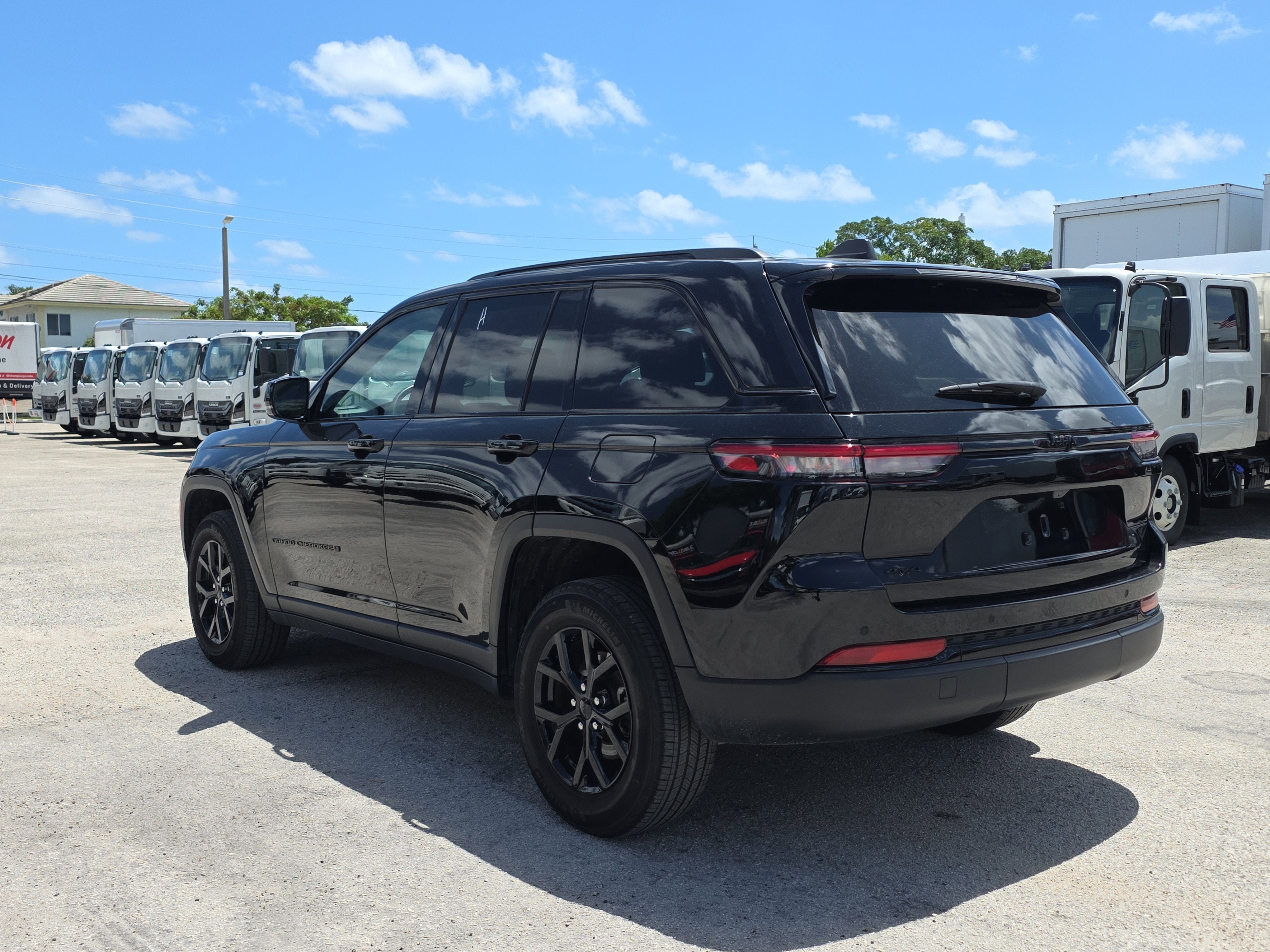 2024 Jeep Grand Cherokee Altitude